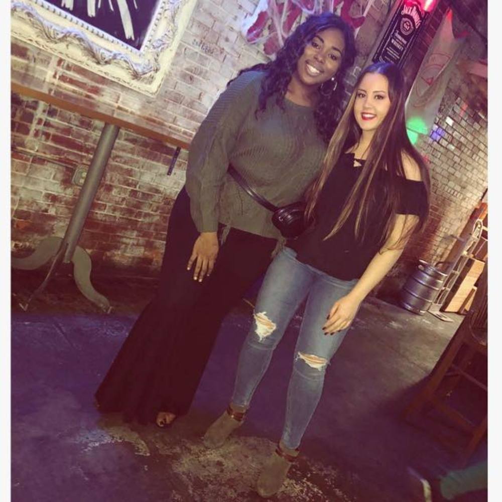 Meet your Posher, Hannah